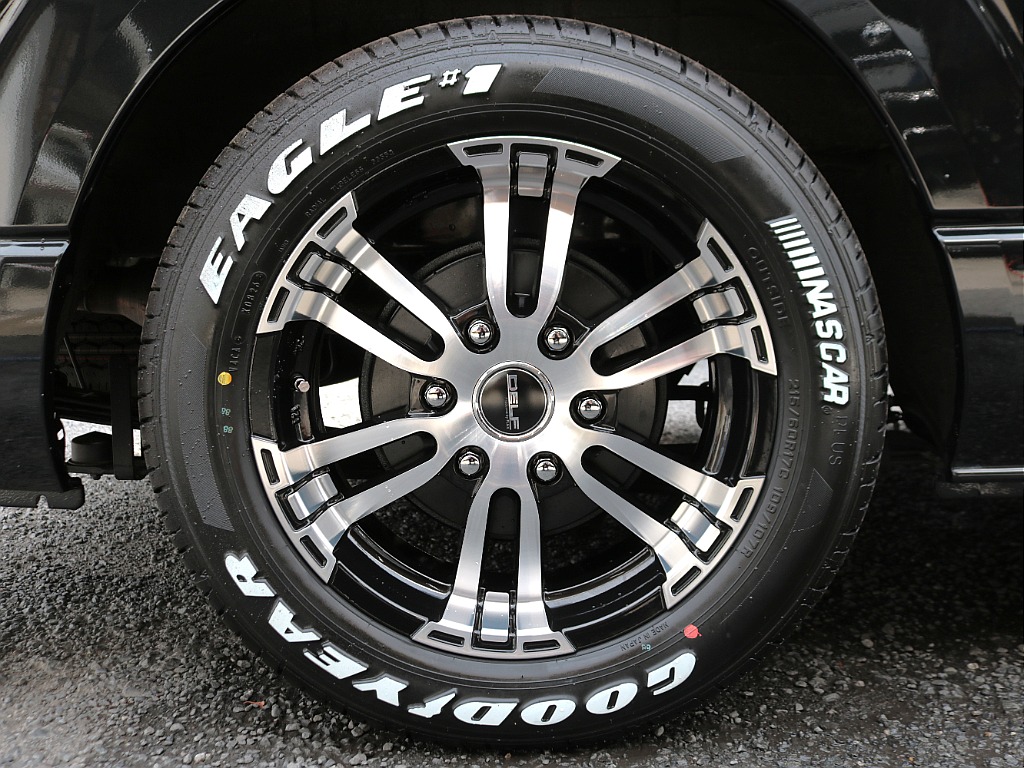 全国ご納車実績多数ございます！北海道～沖縄まで！ご遠方の方もお任せください☆