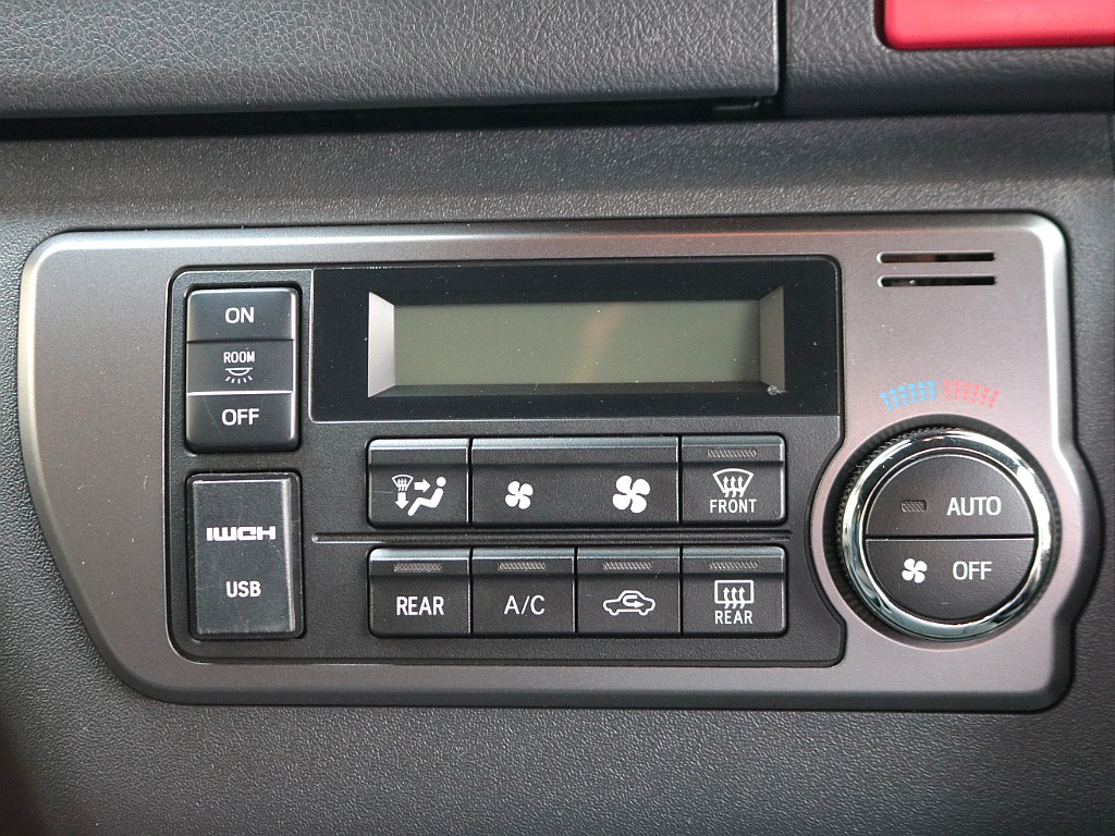 ご来店希望の方はご予約制となります！お気軽にお電話ください！！