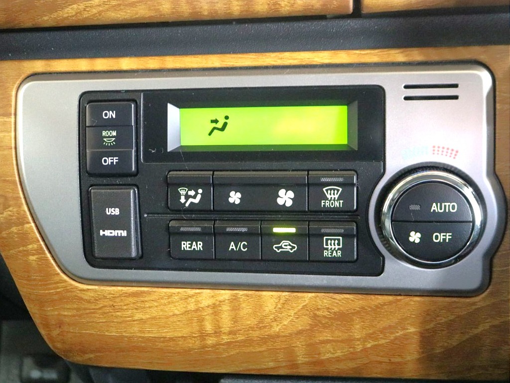 ご来店希望の方はご予約制となります！お気軽にお電話ください！！