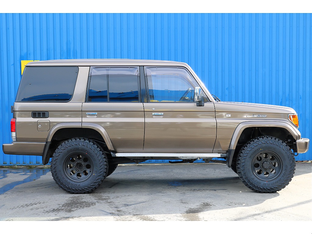 トヨタ ランドクルーザープラド プラド5ドア3.0DT SXワイド 4WD セパンブロンズオールP 静岡県の詳細画像 その7