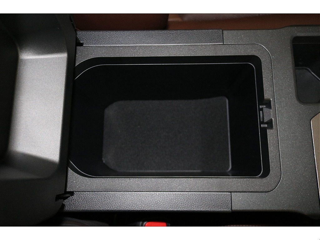 トヨタ ランドクルーザー250(52枚目)