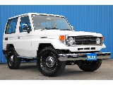 トヨタ ランドクルーザー70 70 3ドア4.2ディーゼル LX 4WD ５速マニュアル 低走行13万km 静岡県の詳細画像 その4