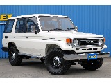 トヨタ ランドクルーザー70 70 5ドア4.2ディーゼル ZX 4WD ホワイトNEWペイント 低走行14万km 静岡県の詳細画像 その4