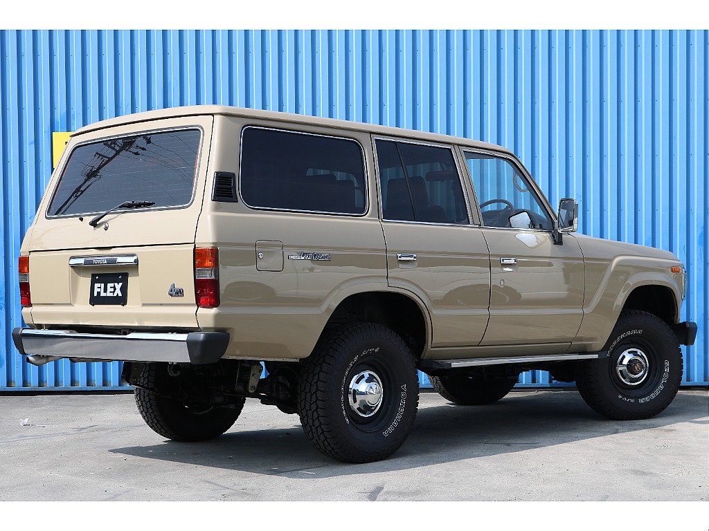 トヨタ ランドクルーザー60(2枚目)