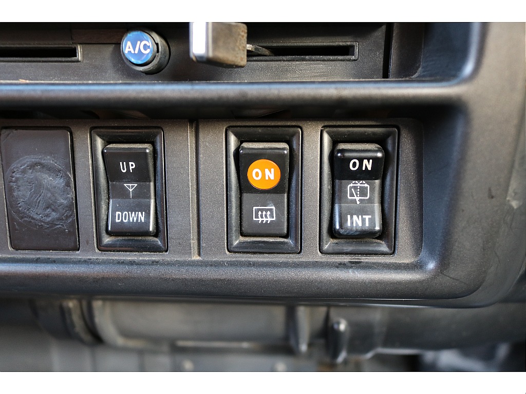 トヨタ ランドクルーザー60(35枚目)