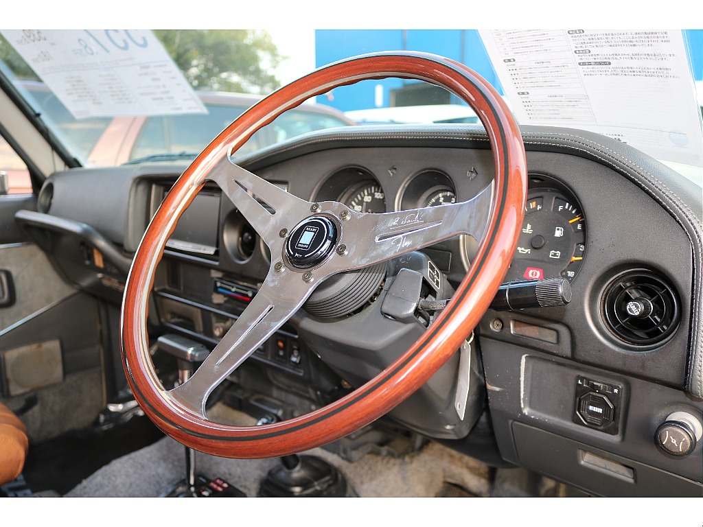 ナルディステアリング