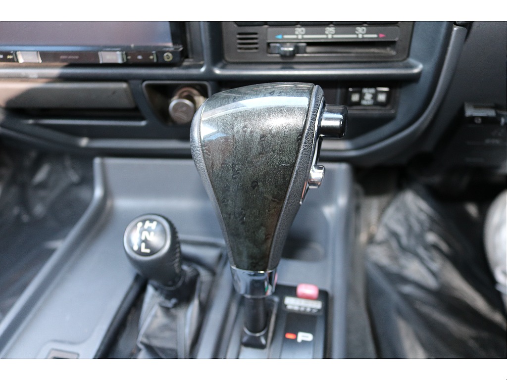 トヨタ ランドクルーザー80(37枚目)