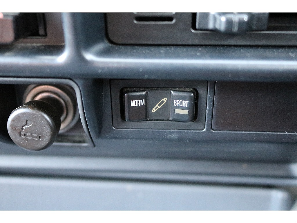 トヨタ ランドクルーザー80(48枚目)