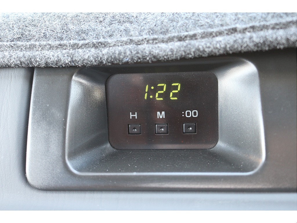 トヨタ ランドクルーザー80(49枚目)