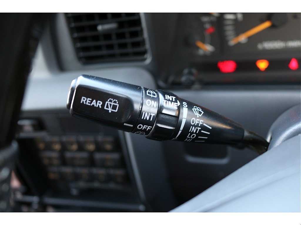 トヨタ ランドクルーザー80(54枚目)