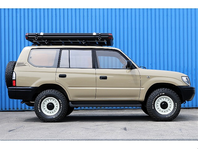 車高はノーマル車高となりますのでファミリーカーとしてもお使いいただけます。