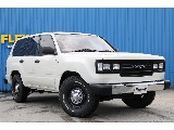 トヨタ ランドクルーザー100(4枚目)