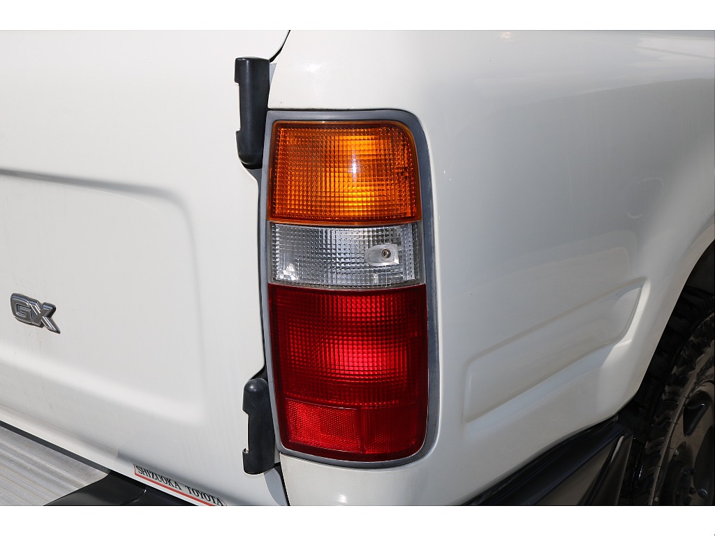 トヨタ ランドクルーザー80(21枚目)