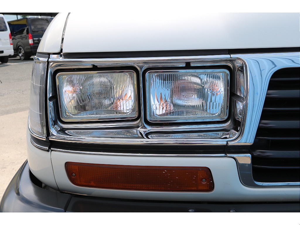 トヨタ ランドクルーザー80(32枚目)