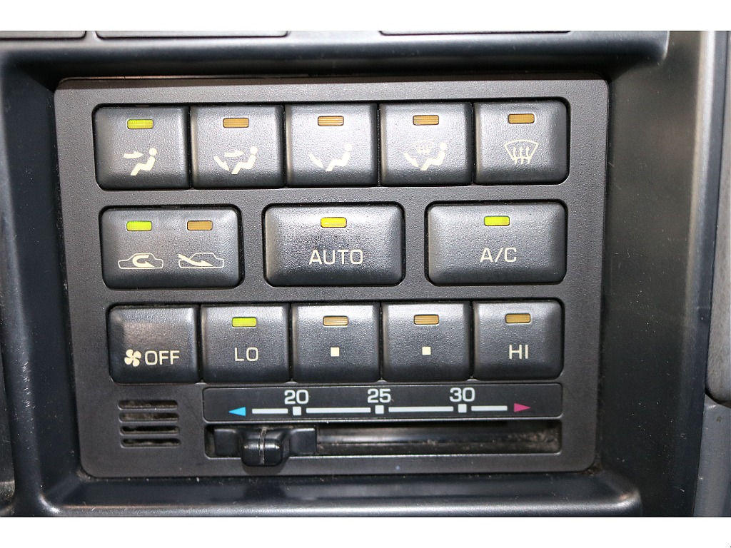 トヨタ ランドクルーザー80(38枚目)