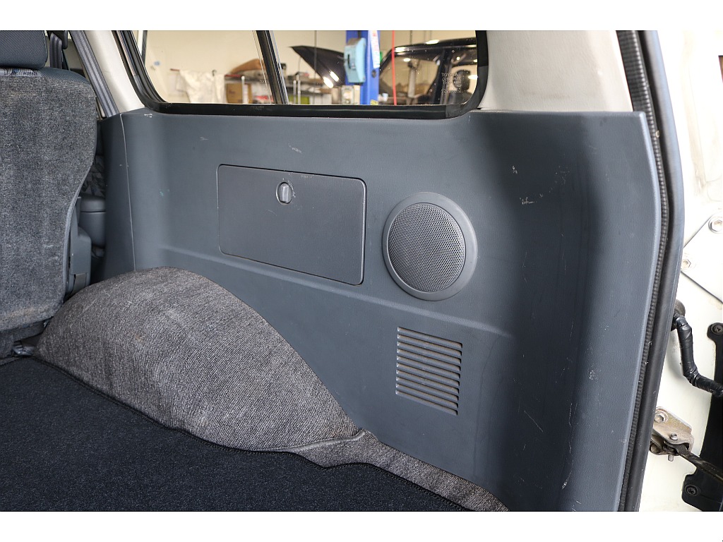 トヨタ ランドクルーザー80(44枚目)