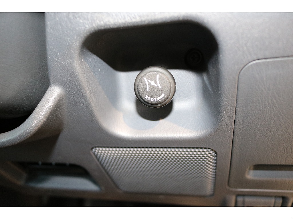 トヨタ ランドクルーザー80(52枚目)