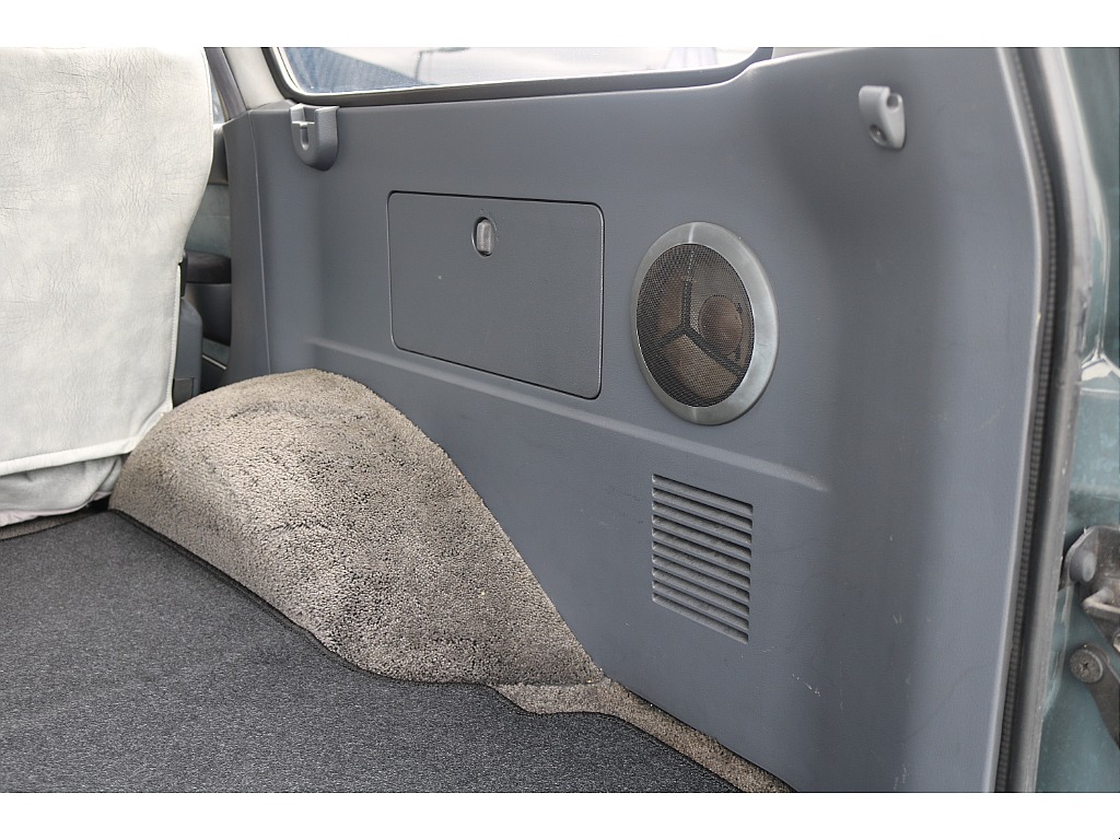 ラゲッジサイド