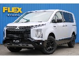 新車D5ディーゼルターボ2.2L/CHAMONIX７人乗り/OPホワイトダイヤモンド