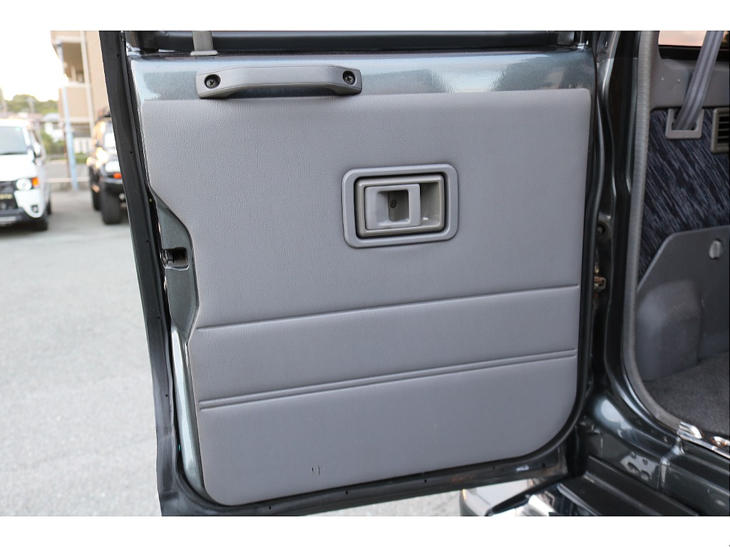 トヨタ ランドクルーザープラド(26枚目)