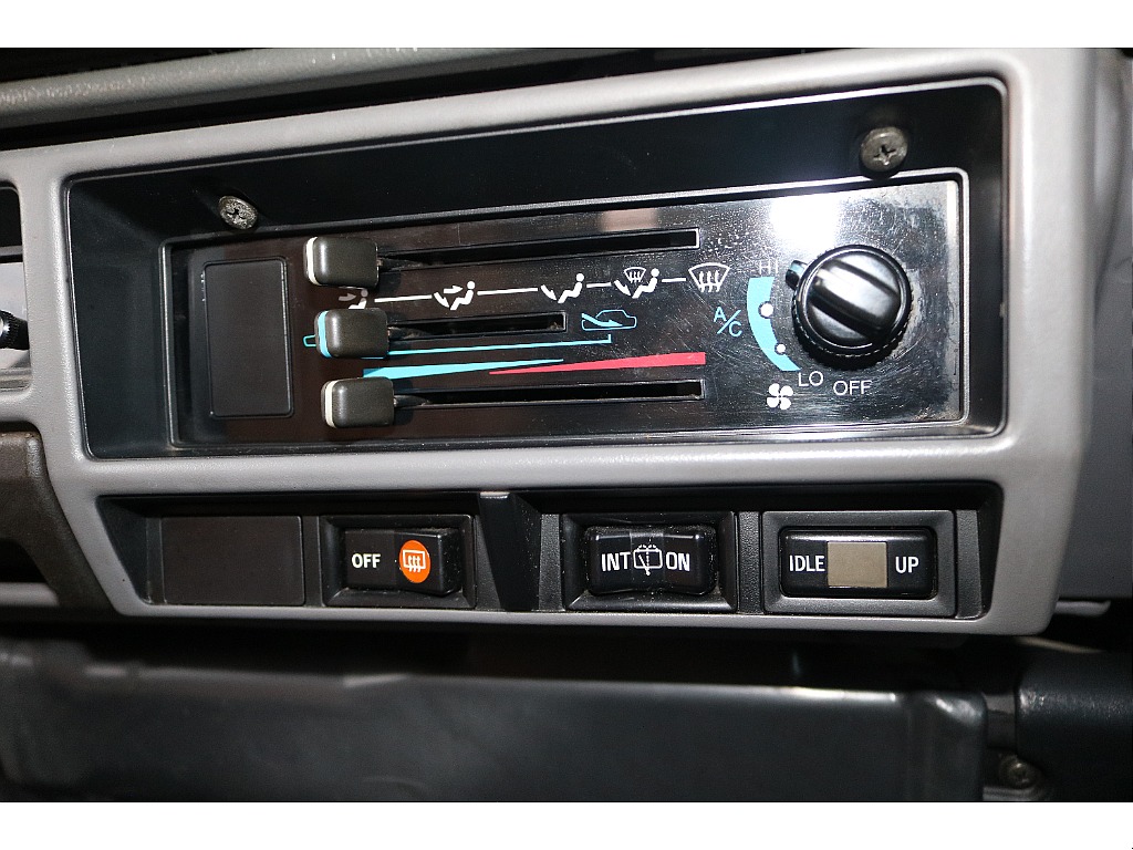 トヨタ ランドクルーザープラド(49枚目)