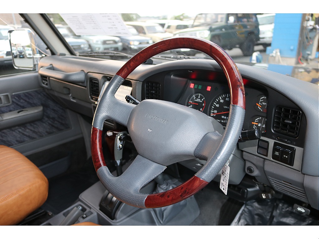 トヨタ ランドクルーザープラド(51枚目)