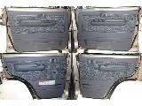 内張りもご覧の通り綺麗に保たれています。
