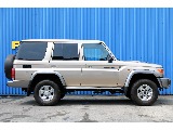 トヨタ ランドクルーザー70(6枚目)