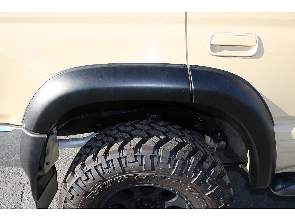 トヨタ ハイラックスサーフ(25枚目)