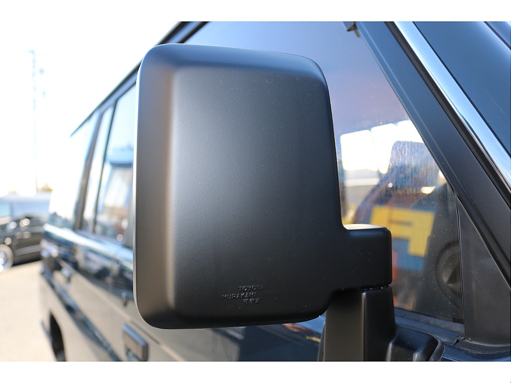 トヨタ ランドクルーザープラド(24枚目)