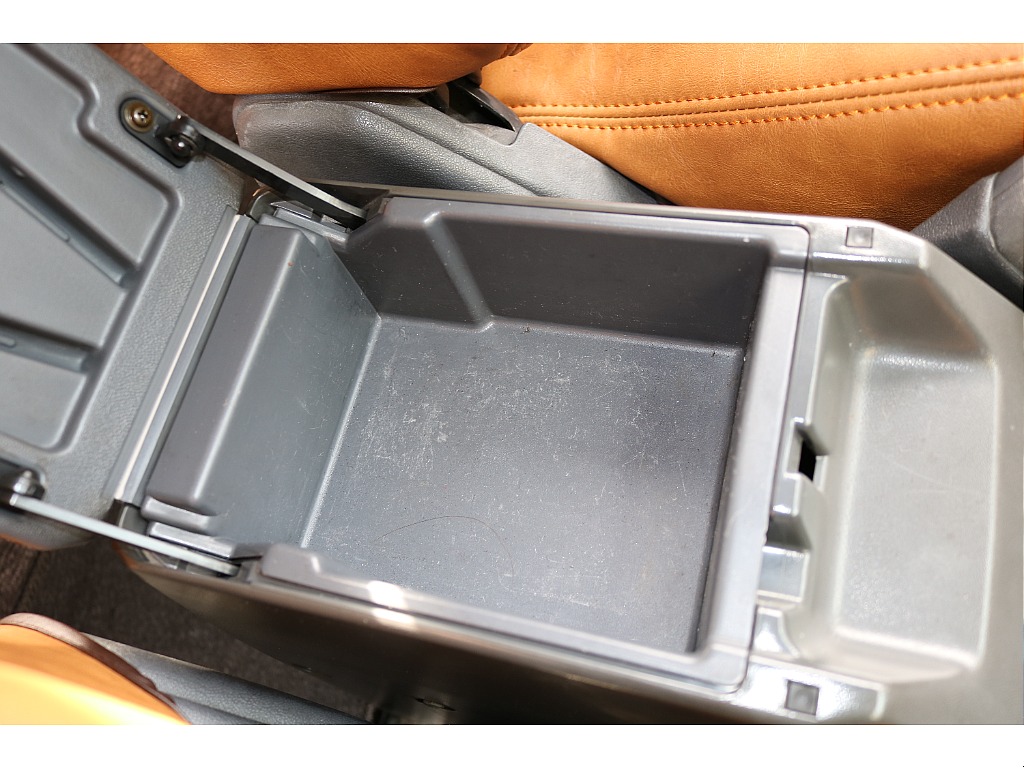 トヨタ ランドクルーザープラド(44枚目)