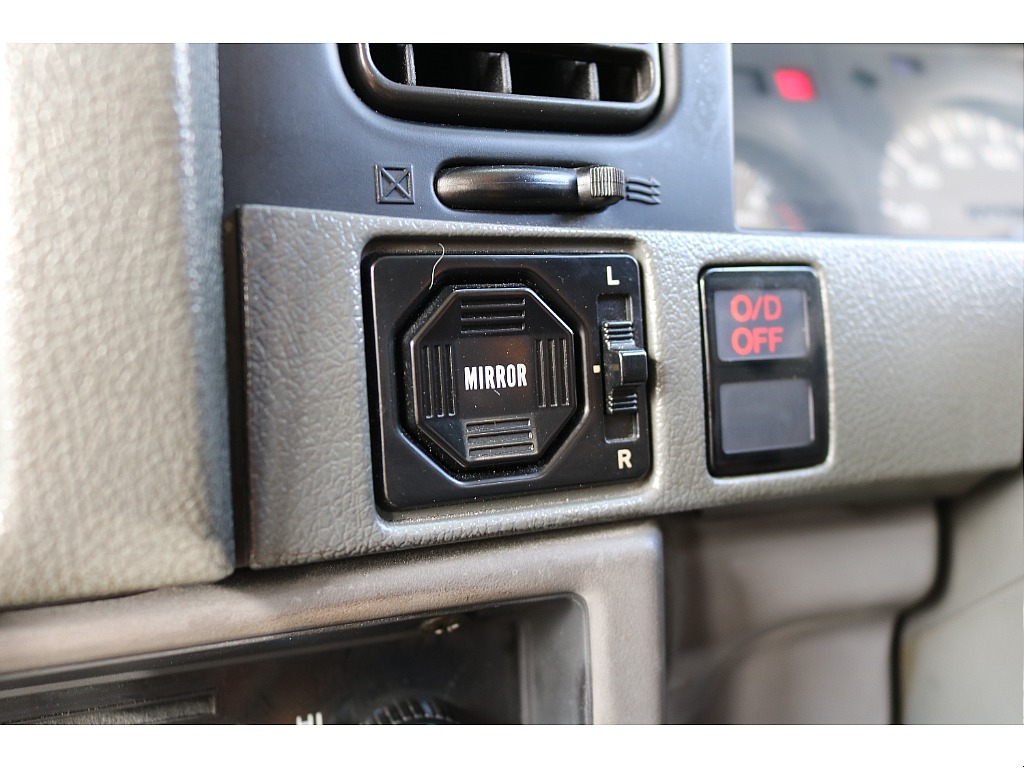 トヨタ ランドクルーザープラド(46枚目)