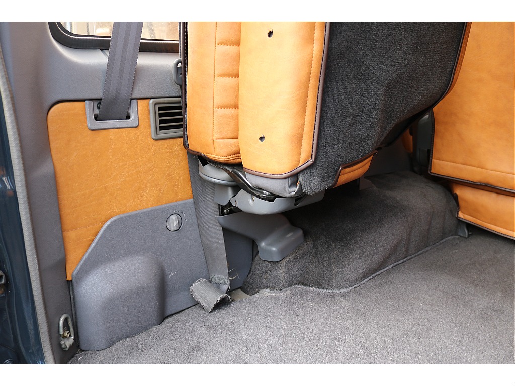 トヨタ ランドクルーザープラド(54枚目)