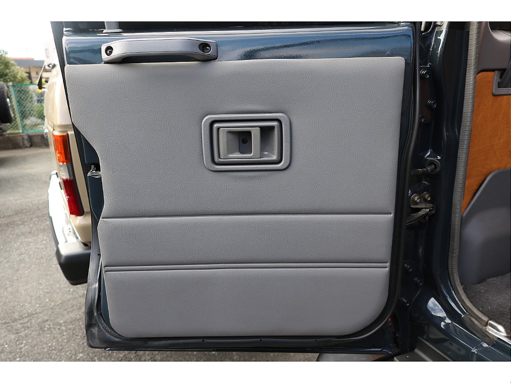 トヨタ ランドクルーザープラド(58枚目)