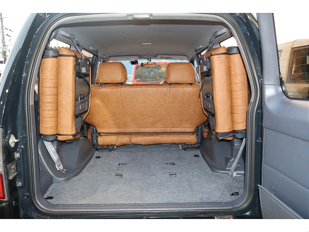 トヨタ ランドクルーザープラド(15枚目)