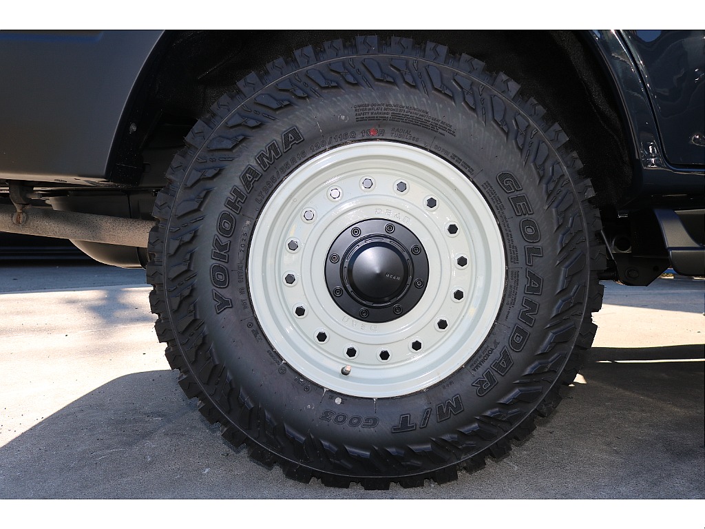 トヨタ ランドクルーザープラド(25枚目)