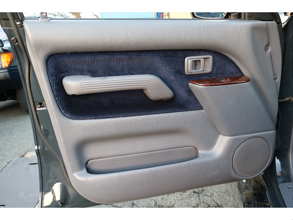 トヨタ ランドクルーザープラド(43枚目)