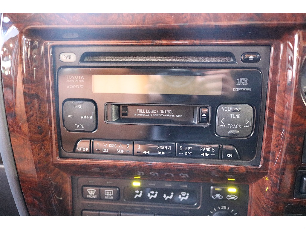 トヨタ ランドクルーザープラド(48枚目)