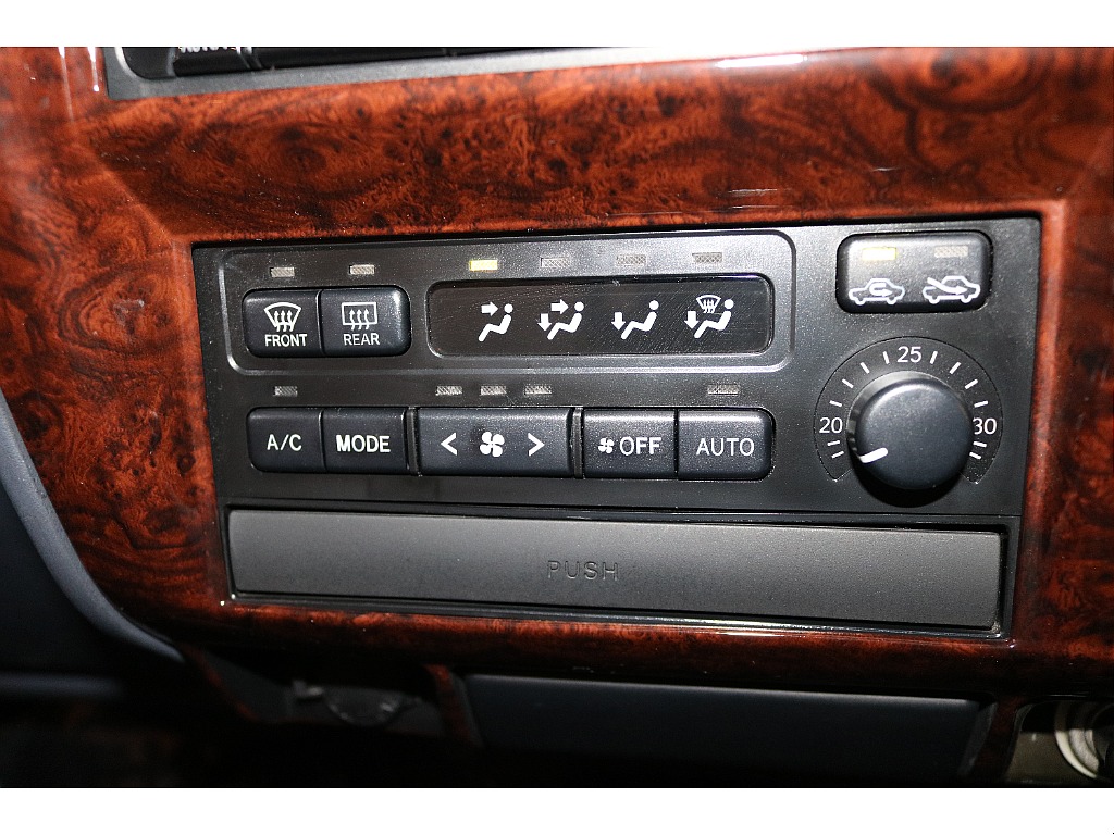 トヨタ ランドクルーザープラド(49枚目)