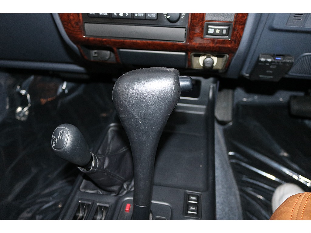 トヨタ ランドクルーザープラド(50枚目)