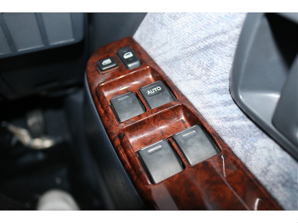 トヨタ ランドクルーザープラド(53枚目)