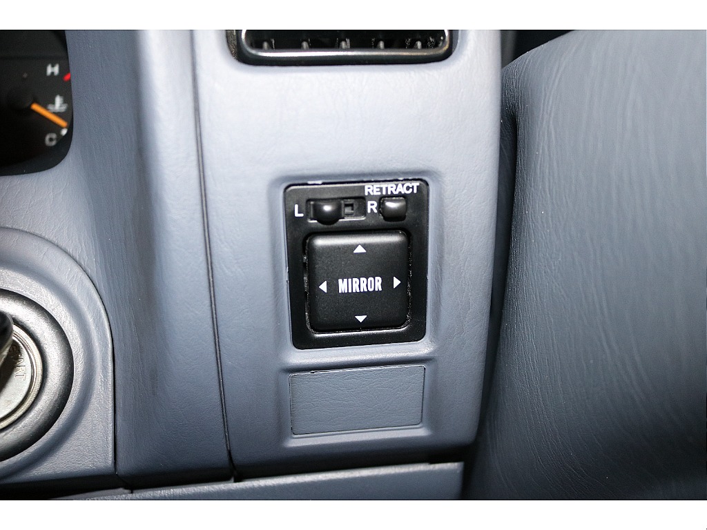 トヨタ ランドクルーザープラド(54枚目)