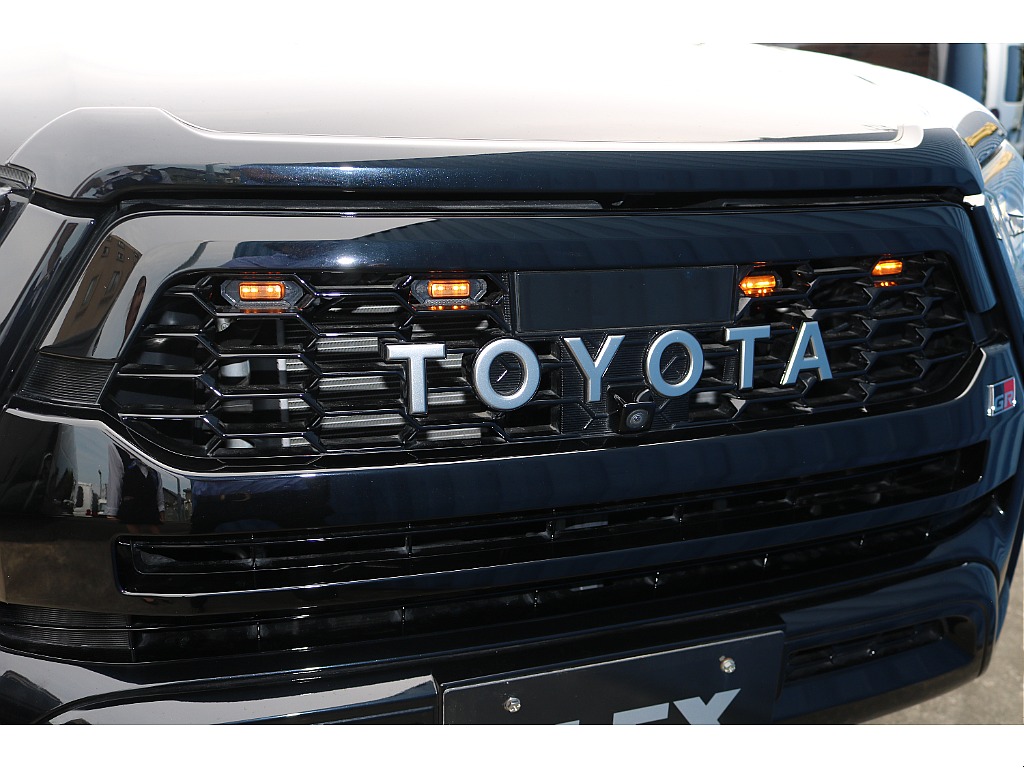 フロントグリル