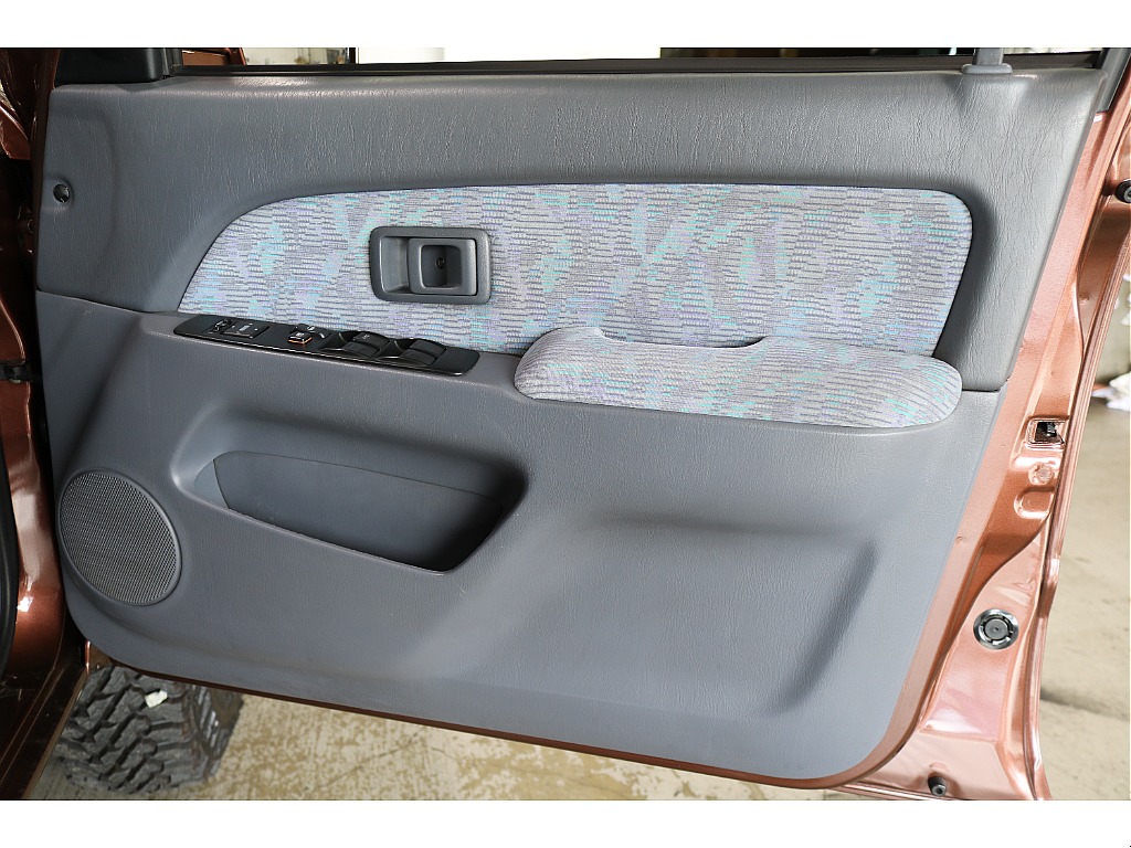 トヨタ ハイラックスサーフ(41枚目)