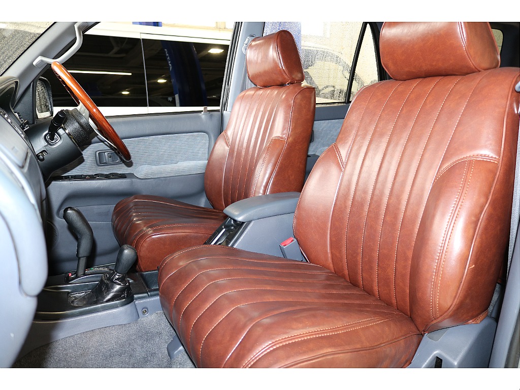 トヨタ ハイラックスサーフ(13枚目)