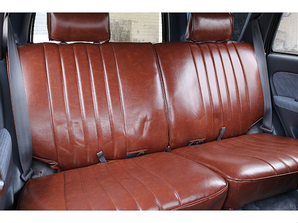 トヨタ ハイラックスサーフ(15枚目)