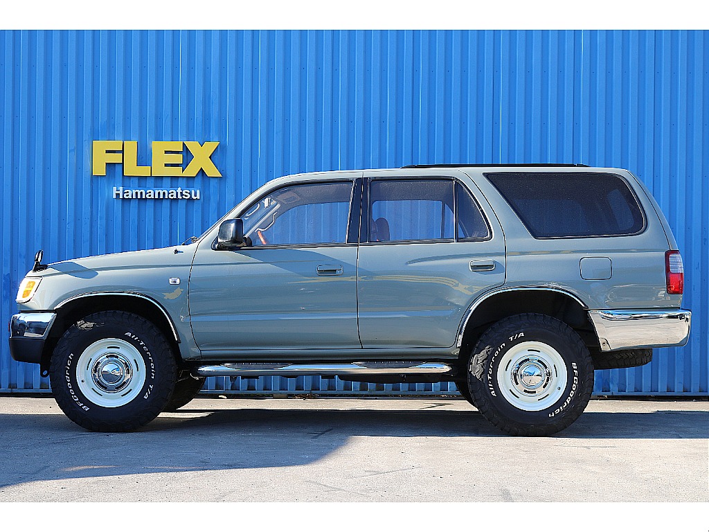 トヨタ ハイラックスサーフ(5枚目)