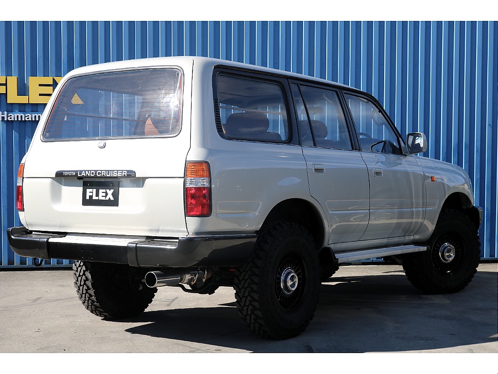 トヨタ ランドクルーザー80(3枚目)