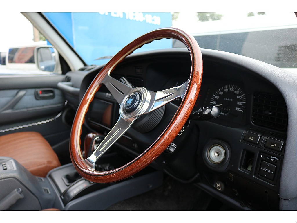 NARDIステアリング