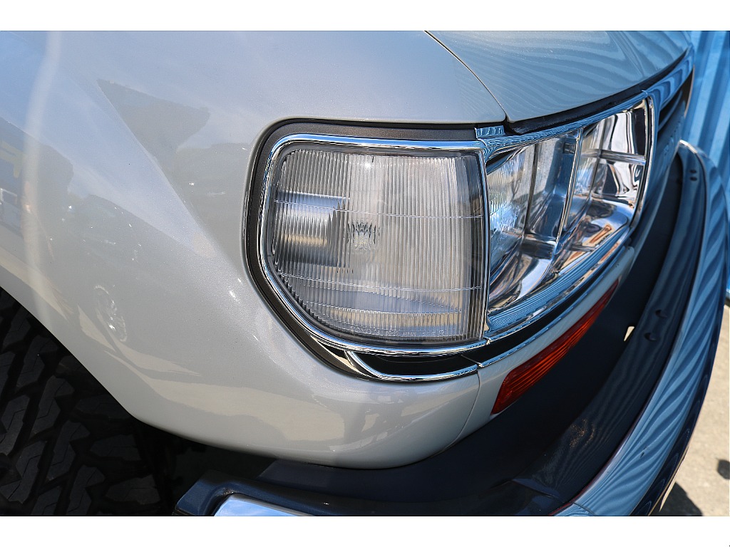 コーナーレンズ